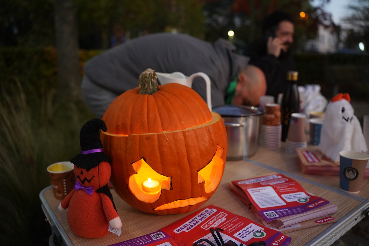 Halloween Actie tegen hoge brandstofprijzen in Nieuwkerken-Waas, Pompoen &amp; soep