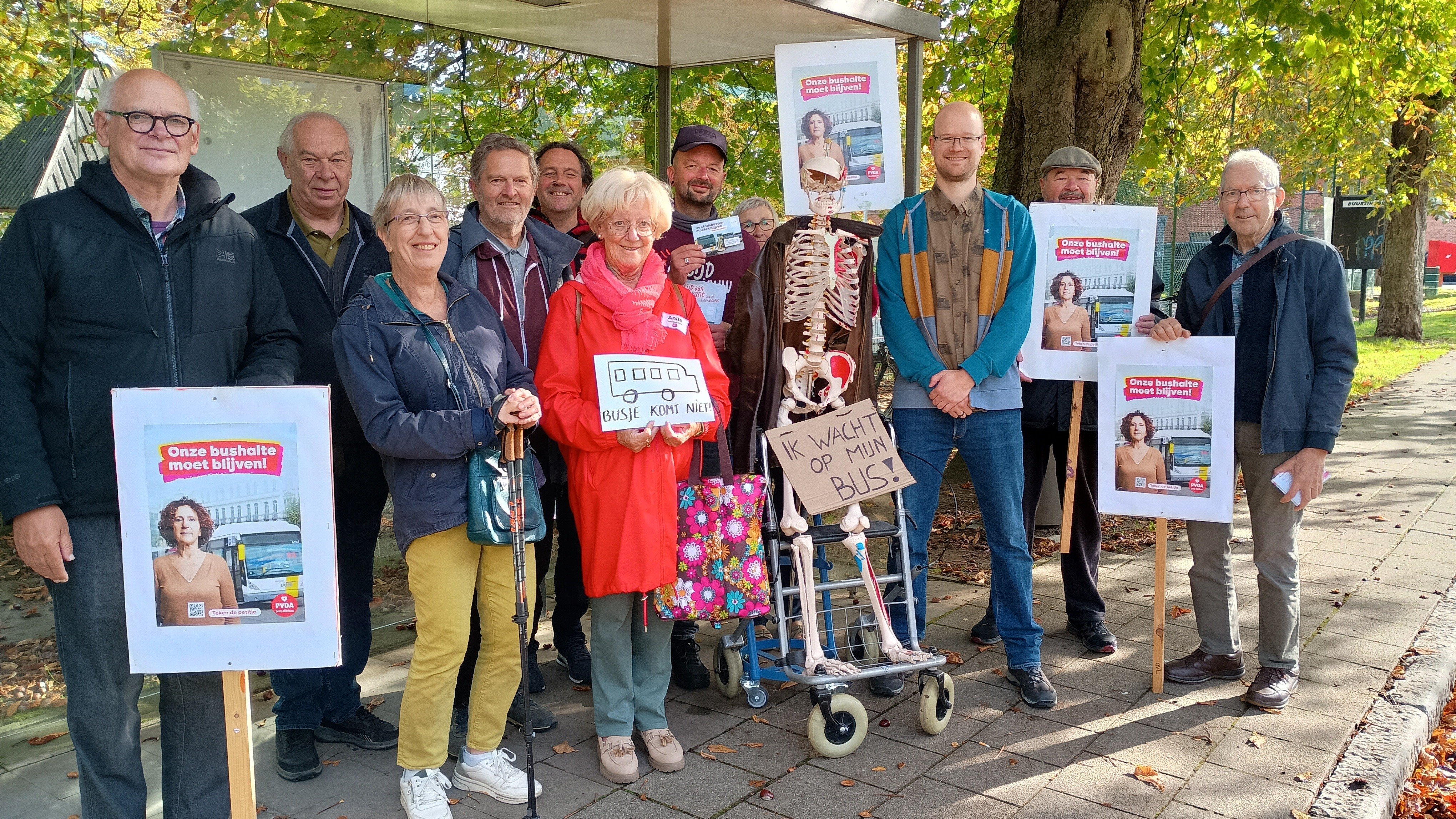 Busactie Elisabethlaan - Godot wacht op de bus, 8 okt '24