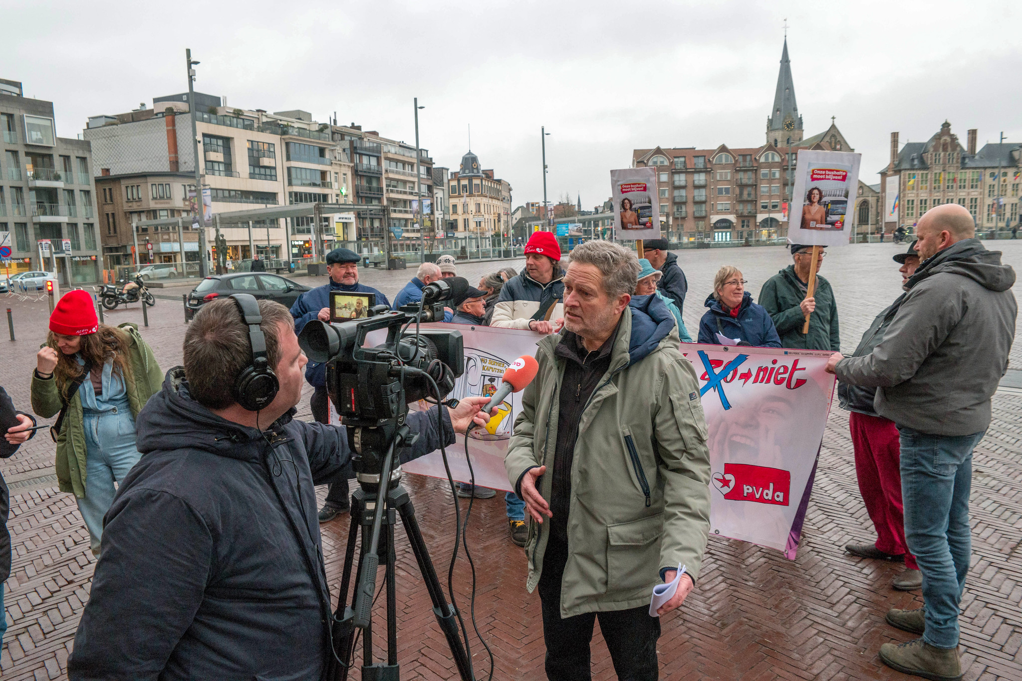 afgeven klachten nieuw vervoersplan, actie Sint-Niklaas
